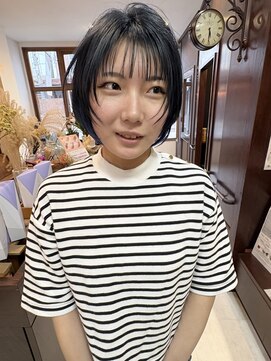 アイズウェスト(I's WEST) 小顔ショート