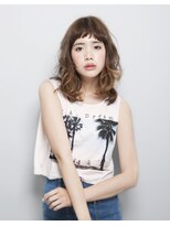 シャンプー ひろせ店(SHAMPOO)&nbsp;ラフ感のあるウェーブとショートバングがキュート