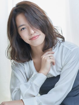 ウィルゴ(VIRGO) 【VIRGO】30代・40代クセ毛風こなれセミディ 大人レイヤーボブ