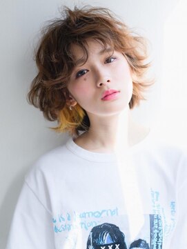 マーブルトウキョウネオリーブ(marbles tokyo neolive) ネオリーブ三茶☆無造作ボブ×イヤリングカラー☆密本桃子