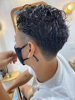 アメラボ(AmeLab)&nbsp;【朝楽】ビジネスショートのリバースパーマで時短スタイリング