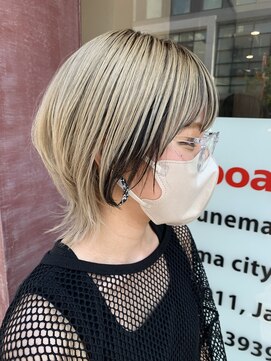 ボアップ 新居浜店(boappu) #インナーカラー #ハイトーン #ウルフカット