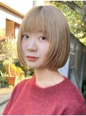 顔周りレイヤーボブ