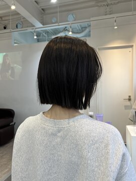 ロカ 表参道(loka) 切りっぱなしボブ[表参道/髪質改善/ハイライト/インナーカラー]