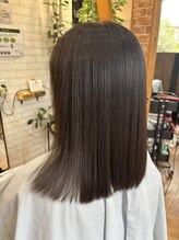 ディープグリーン(Deep Green) 縮毛矯正・トリートメント