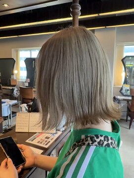 アングゥギャラリー(ungu GALLERY) ダブルカラー×シルバーベージュ