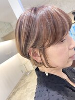 プレフェレプレフェ(prefere prefe)&nbsp;白髪ぼかしハイライト×くびれショート