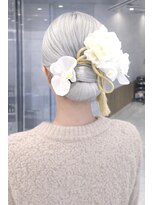 ストゥー(StueW.)&nbsp;お呼ばれパーティーヘアセット11/ヘアメイク/アレンジ/ブリーチ