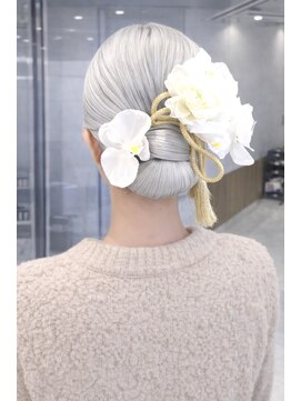 ストゥー(StueW.) お呼ばれパーティーヘアセット11/ヘアメイク/アレンジ/ブリーチ