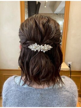 アロマ ヘアー ルーム 新宿店(AROMA hair room) 結婚式/二次会/パーティー/お呼ばれ/ハーフアップ/ウェーブ/ピン