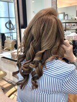 ヤマノビューティウェルネスサロン ANAインターコンチネンタルホテル東京店&nbsp;コテ巻き