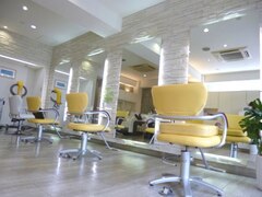 Natural Hair Salon Laulea 【ナチュラル ヘア サロン ラウレア】