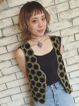 ガレージ(GARAGE) スクエアバング　マッシュウルフ