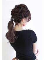 フリーク ヘアデザイン(FREAK hair design)&nbsp;『編み込み×シングルテール』ライトアレンジ☆