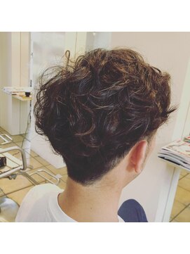 サングール(sunggle) .