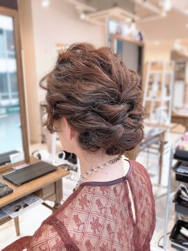 フローラビューティーヘアー(Flora Beauty Hair) ゆるく可愛いヘアセット/20代/30代/40代/50代/岡山/表町