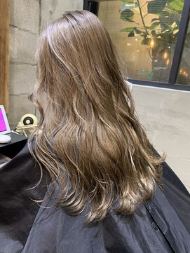 アルカナ 明治神宮前原宿(ARCANA) シアーベージュ 透明感カラー hiro