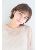 <長まなみ>透明感グレージュ切りっぱなしくびれボブ