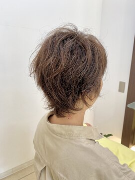ヘアアーク(HAIR arc) クセ毛グレージュ明るい白髪染め大人ショート#奏の杜#京成津田沼