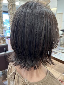 リー 甲子園(Lee) ～切りっぱなしミディアムスタイル～