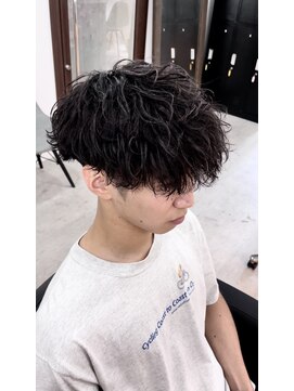 ザ ホワイトノート(The WHITE NOTE) 刈り上げマッシュ熊本ツイストスパイラル波巻きメンズパーマ