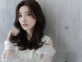 ポケット 福島店(POCKET)の写真/【小顔魅せ効果大】くびれヘアになれる顔まわりマジックが人気♪大人っぽも叶う☆[福島/学割U24]