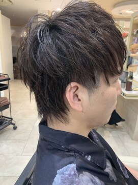 アッシュ 仙川店(Ash) メンズウルフカット ツーブロック 束感 レイヤー 韓国風