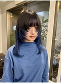 顔まわりマッシュウルフハイトーンブルーコントラストカラー