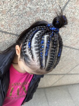 ダイアナ(DIANA) キッズコーンロウ ハーフアップ