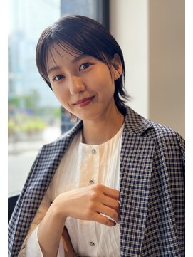 ワン バイ ジエクト(One by The Ect) 【似合わせ】小顔ショート/クラゲヘアー/くすみベージュ