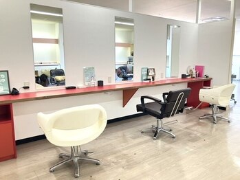 ぶろんそんの写真/《カラー専門店》艶が少ない/ボリュームが気になるなどのお悩みに寄り添い最善をご提案!