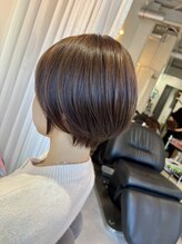 今っぽ透明感カラーで“抜け感ヘア”を。