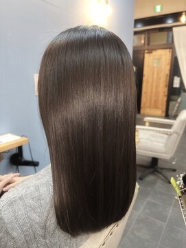 オンアンドオフ コウベ(ONandOFF KOBE) キレイを諦めない大人の髪質改善カラー