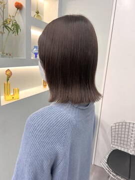 ショコラブラウンカラー/外はねボブ
