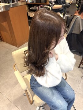 エッセ 大阪梅田茶屋町店(esse) 【梅田】透明感オリーブベージュ