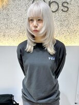 オプス 大名店(Ops) ◆小顔に見える×顔周りウルフ×ホワイトカラー