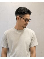 ウニカ デ メン(UN1CA de MEN) 大人パーマ