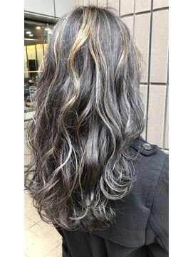 モードケイズ 阿倍野店(MODE K’s) 外国人風ヘアカラー