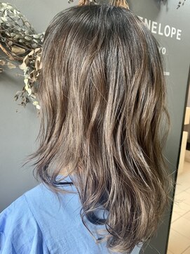 ペネロープ(Penelope) 【新宿ペネロープ】ナチュラルハイライトグレージュ　担当 RYO