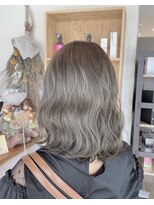 ワンバイワン(One×One)&nbsp;シルバーベージュ