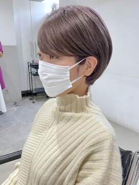 オウル(Owll) 【Owll】大人カワイイ　流れるタイトな前髪ベリーショート