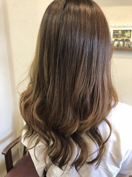 ビーヘアー(BE hair) カラーエクステ