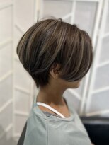30代40代50代ハンサムショートショートスタイル小顔ショートボブ