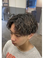 ノイセル 西本町(Noisyle)&nbsp;センタパートツイストスパイラル強め2wayスタイル