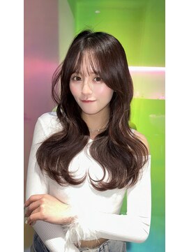 ユーフォリア 渋谷グランデ(Euphoria SHIBUYA GRANDE) くびれヘア　韓国風巻き　レイヤーカット　顔周りカット　透明感