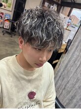 ブリーズ(BREAZE) ツイスパ×メッシュキャップハイライト(ブリーチ2回)