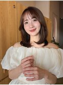 ミディアム　ロブ　内巻き　レイヤーカット　前髪　ブラウン