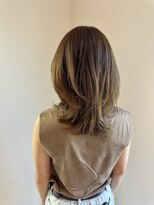 リノア 鵠沼海岸(LINOA)&nbsp;デザインカラー/レイヤーカット/ウェットヘア/オリーブベージュ