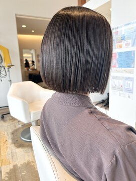アンジュール 切りっぱなしボブ