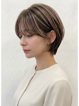 ブロッサム 東武練馬店(Blossom) 40代50代◎白髪ぼかしハイライト×美髪ショートボブ